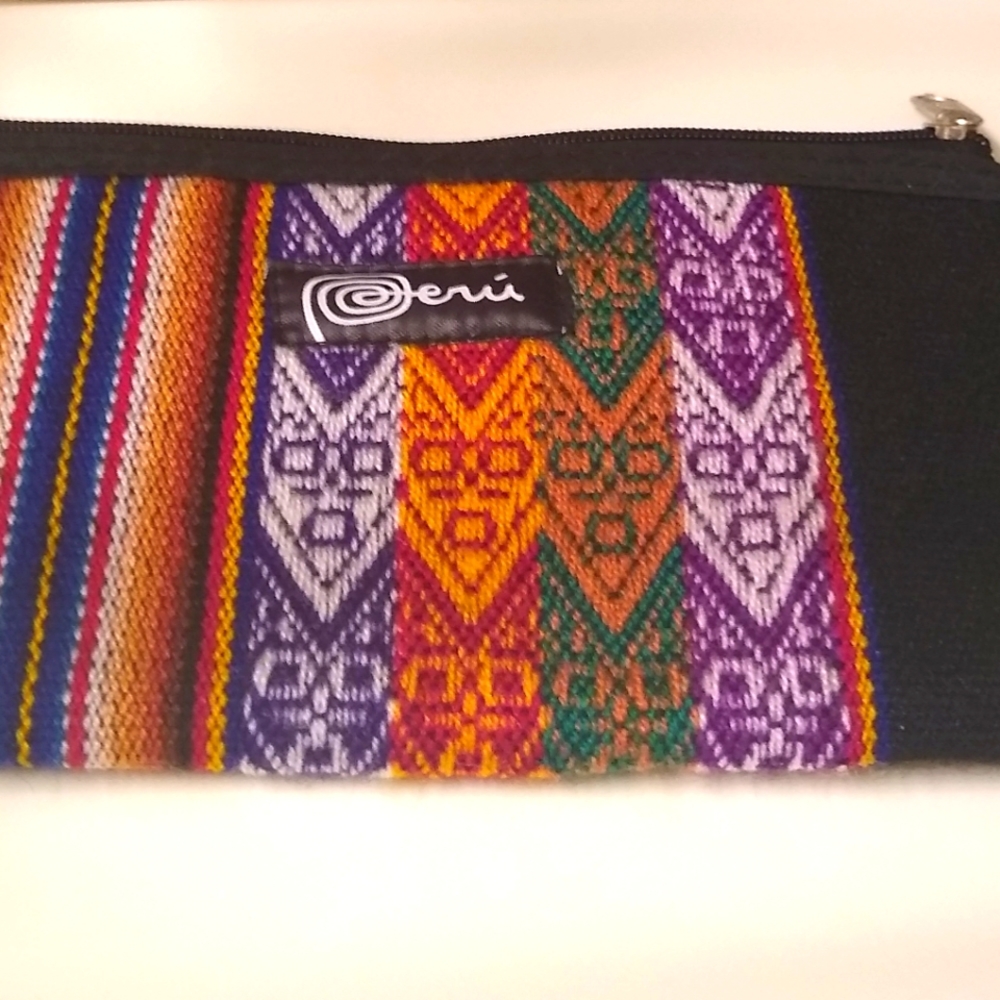 Peru Handmade Wristlet/Phone Case. New